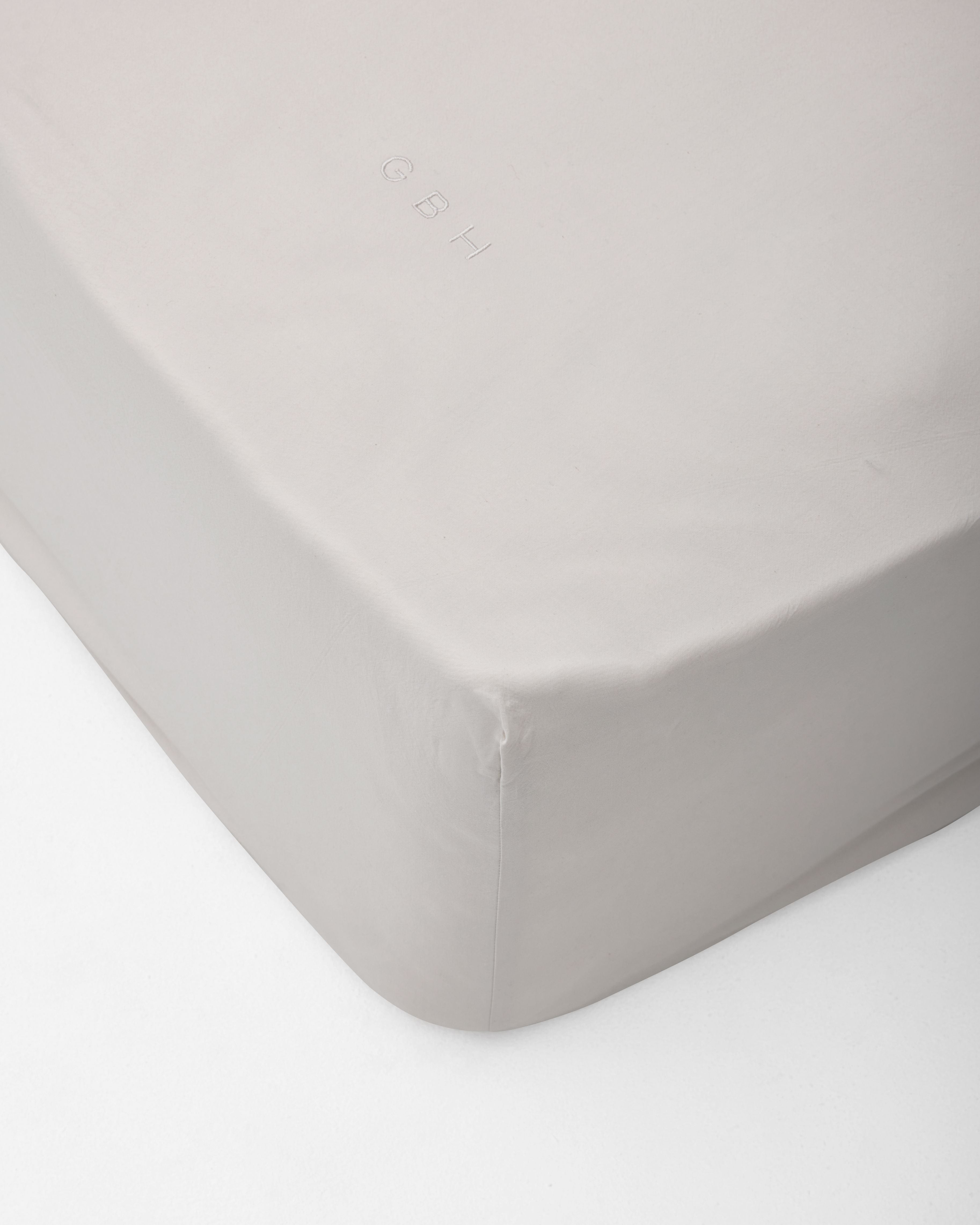 FITTED SHEET / 9 COLORS / 2 SIZES