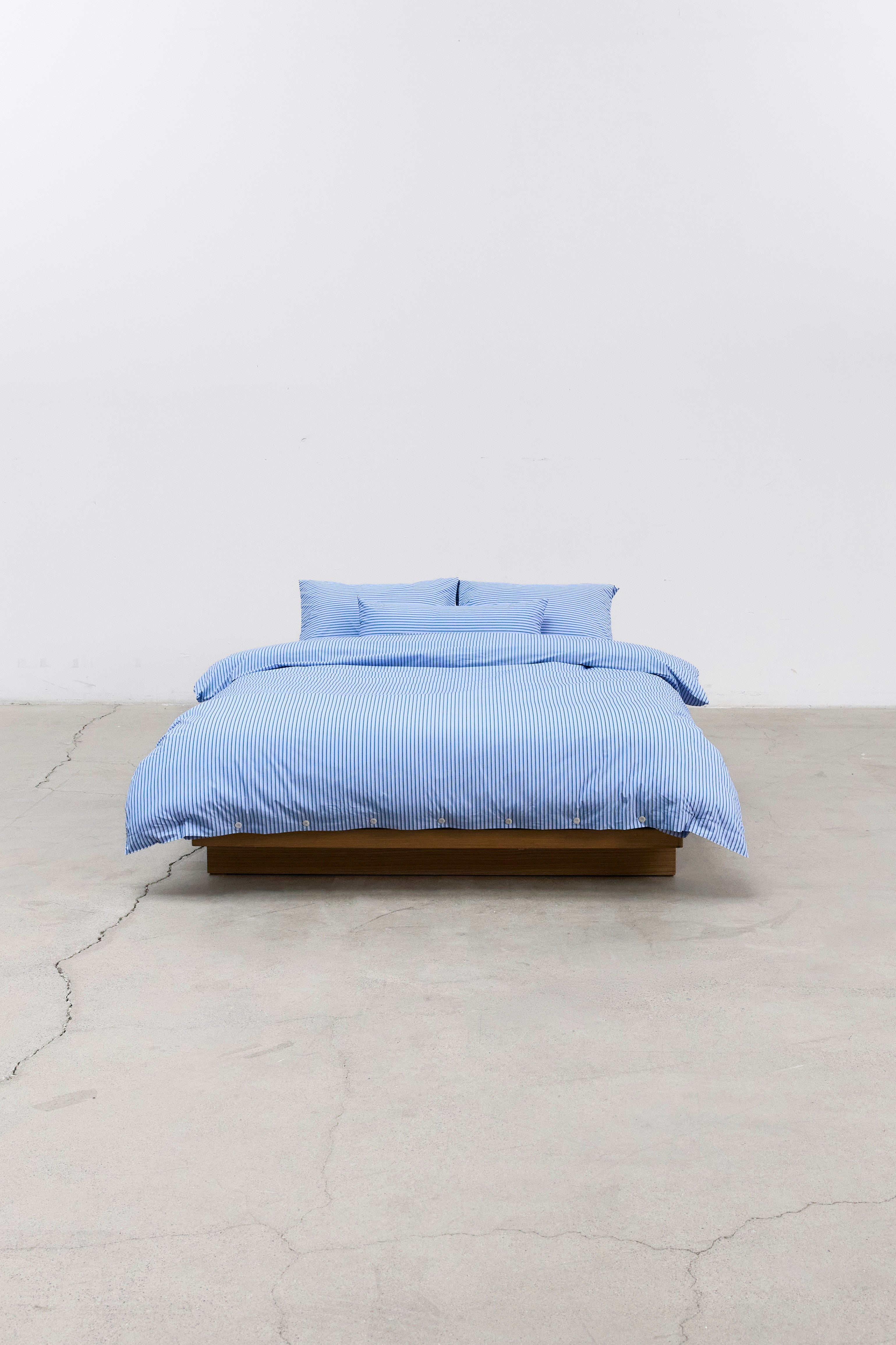 DUVET COVER - THIN STRIPE AQUA / 2 SIZES