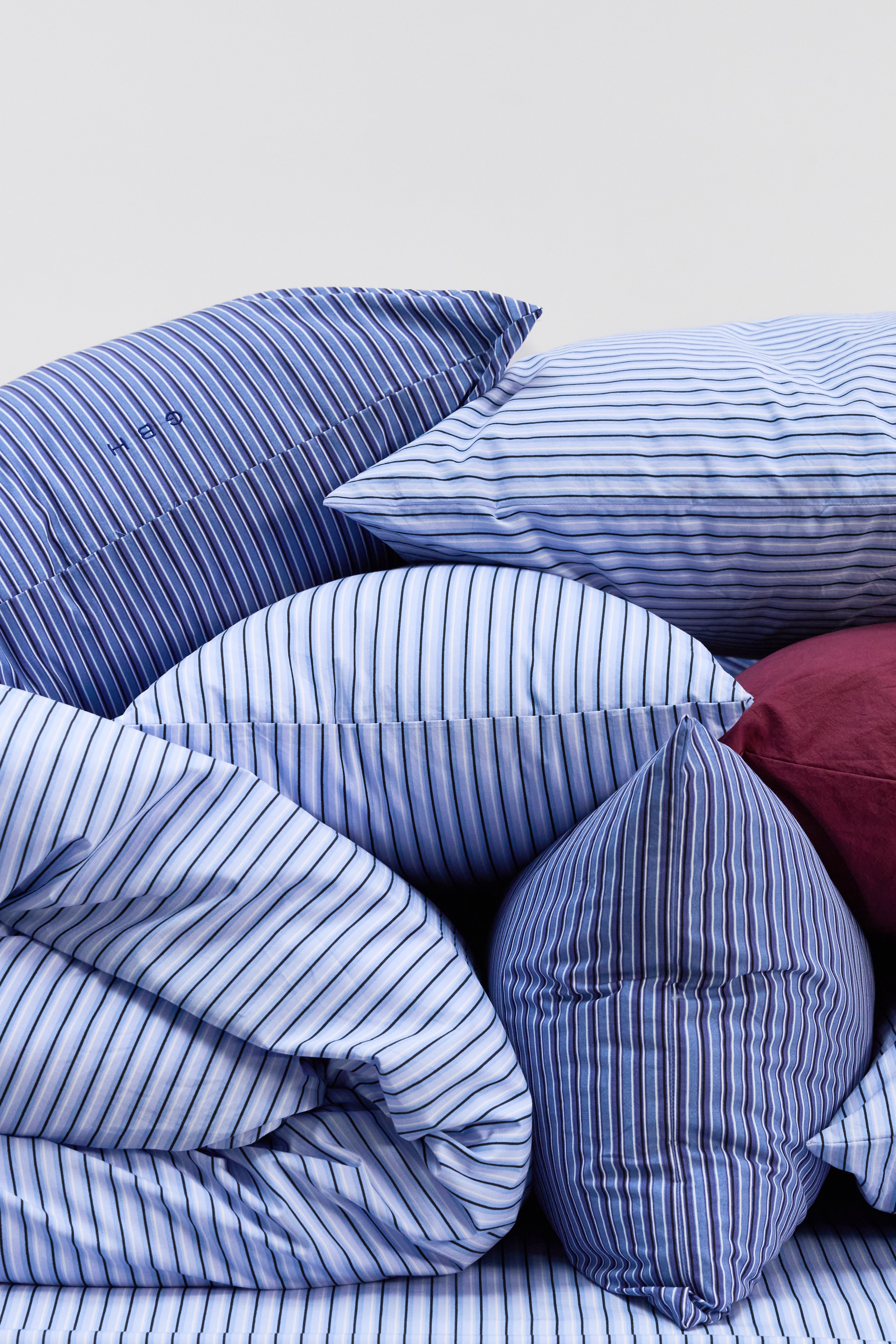 PILLOWCASE / 6 COLORS / 2 SIZES