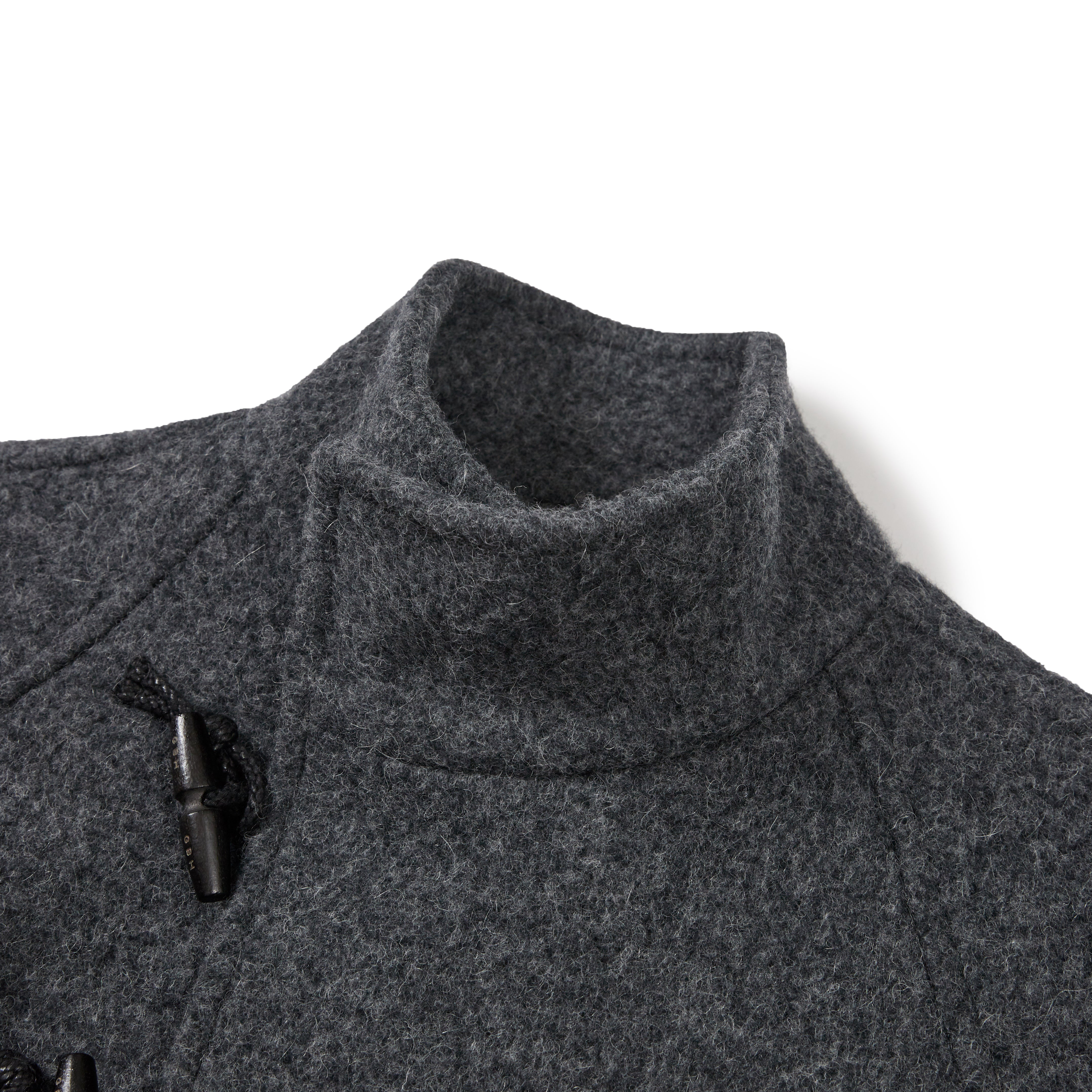 HIGH-NECK TOGGLE COAT