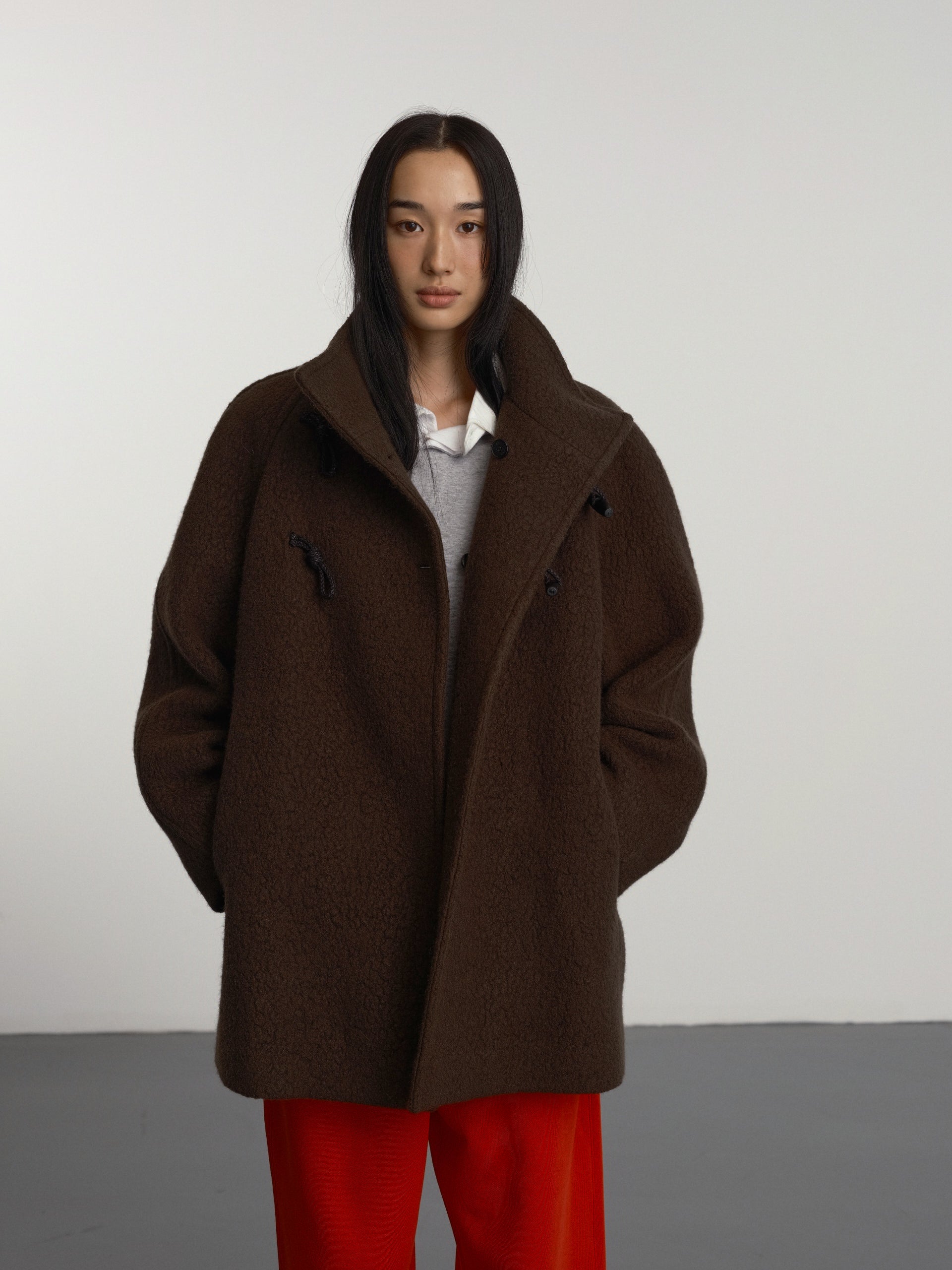HIGH-NECK TOGGLE COAT