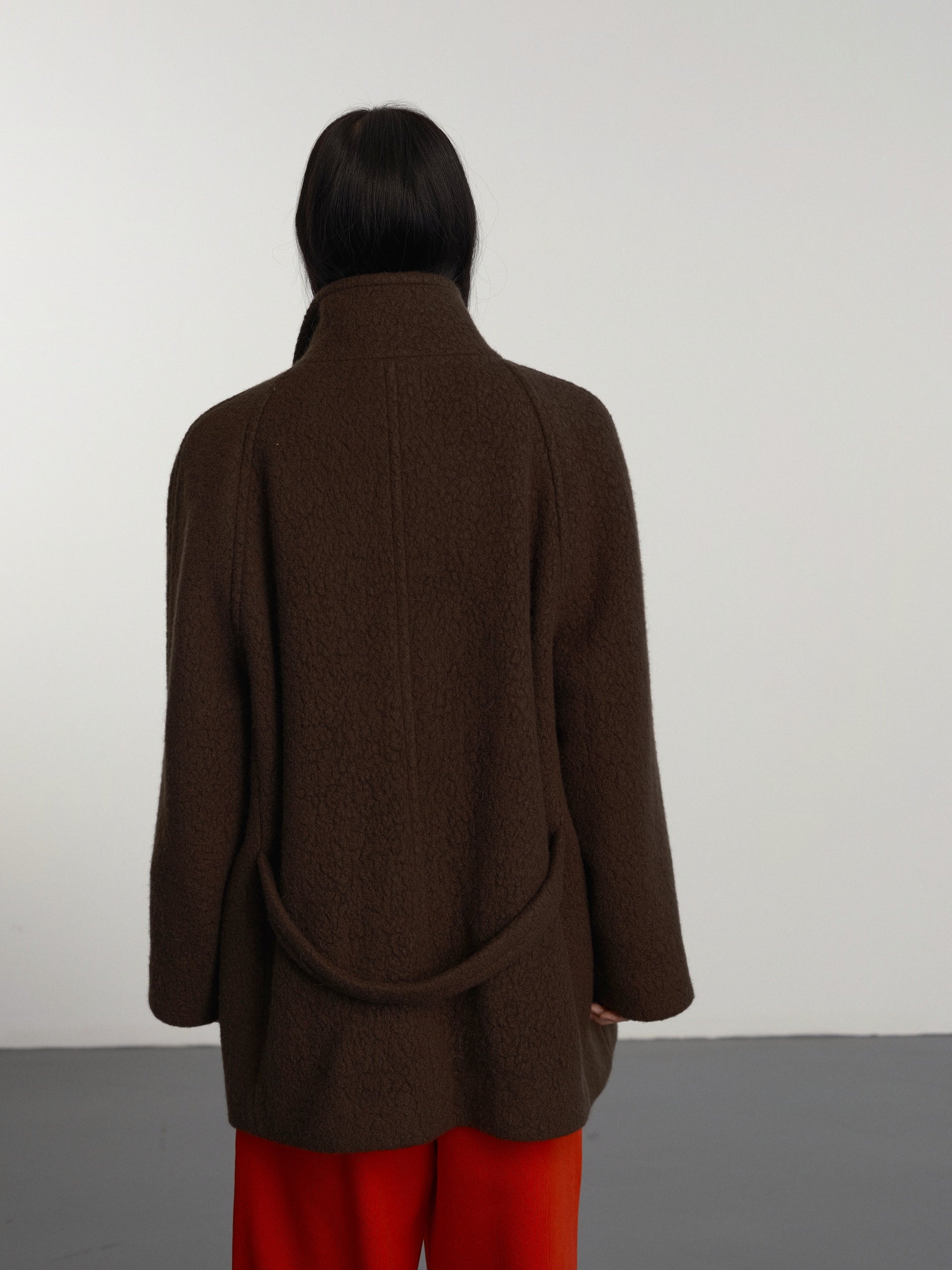 HIGH-NECK TOGGLE COAT