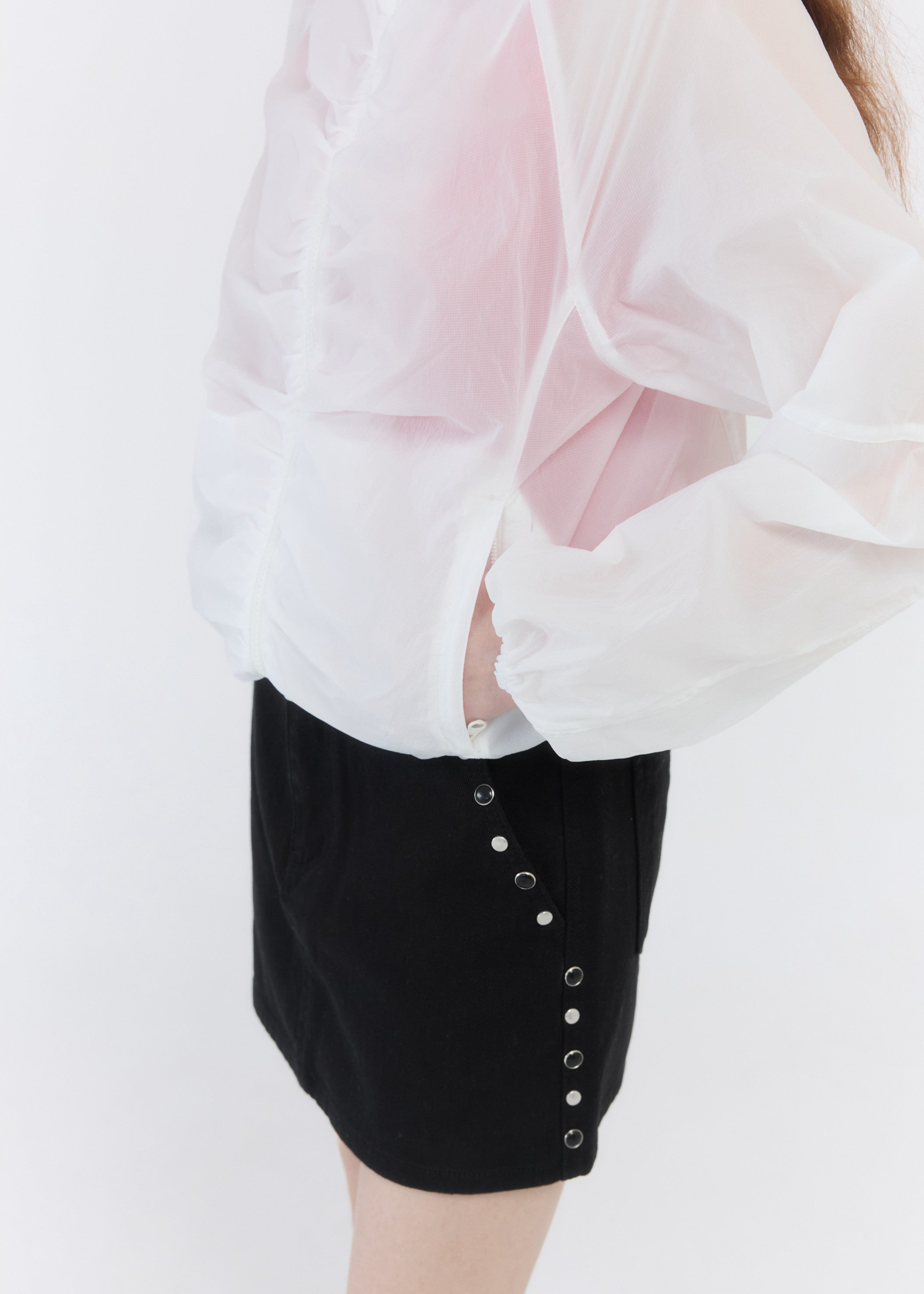 FRONT SHIRRING WINDRUNNER