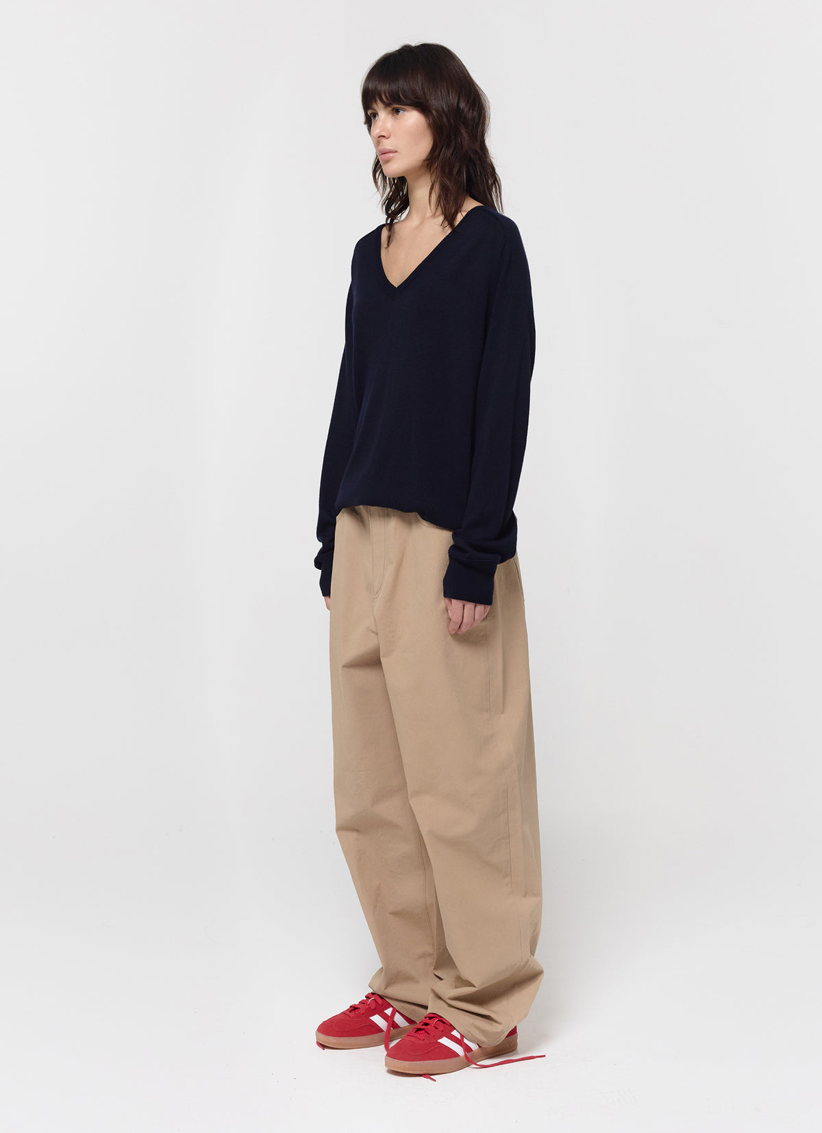 26FW LOOSE V-NECK KNIT