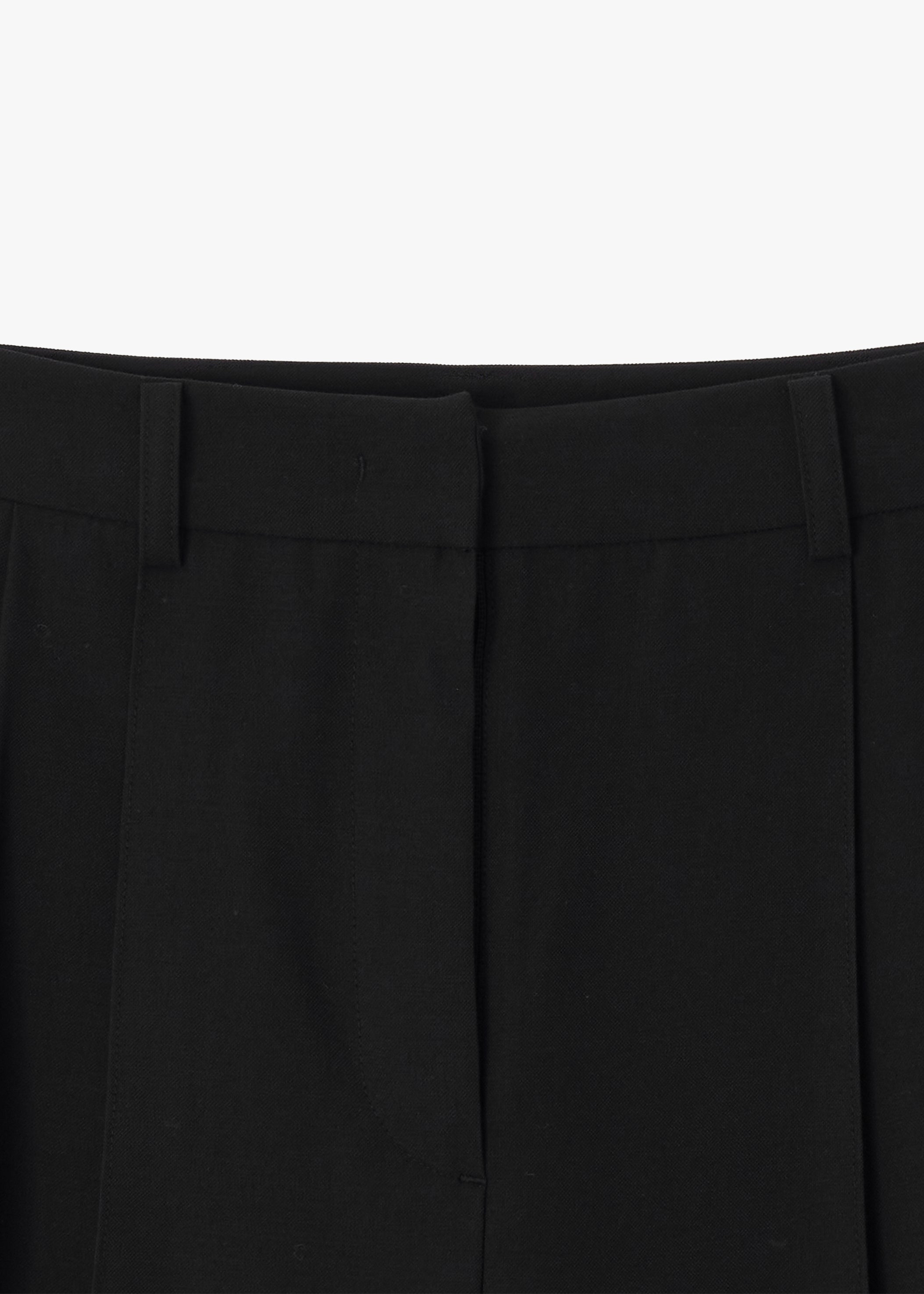 TWO-TUCK WIDE PANTS