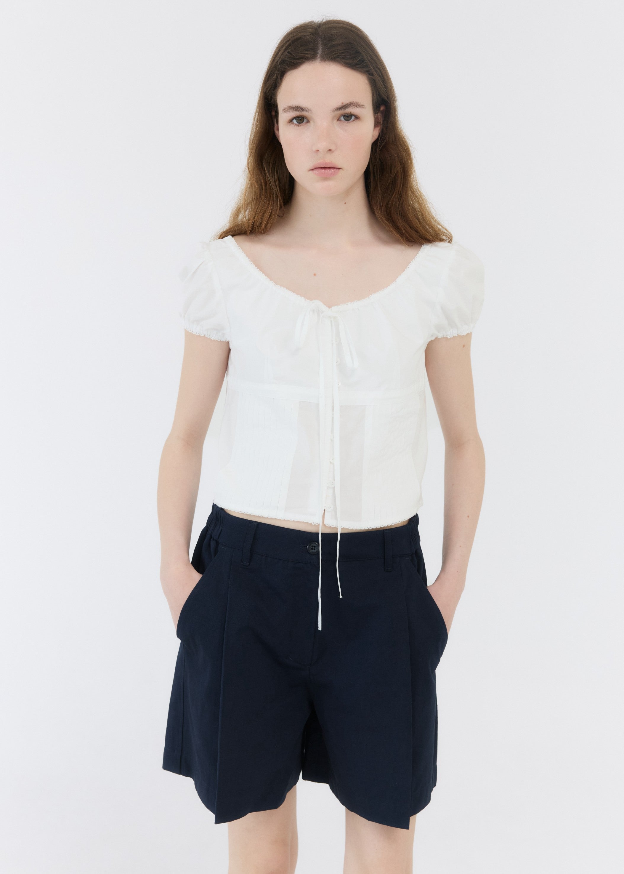 PINTUCK DETAIL CAB SLEEVE TOP