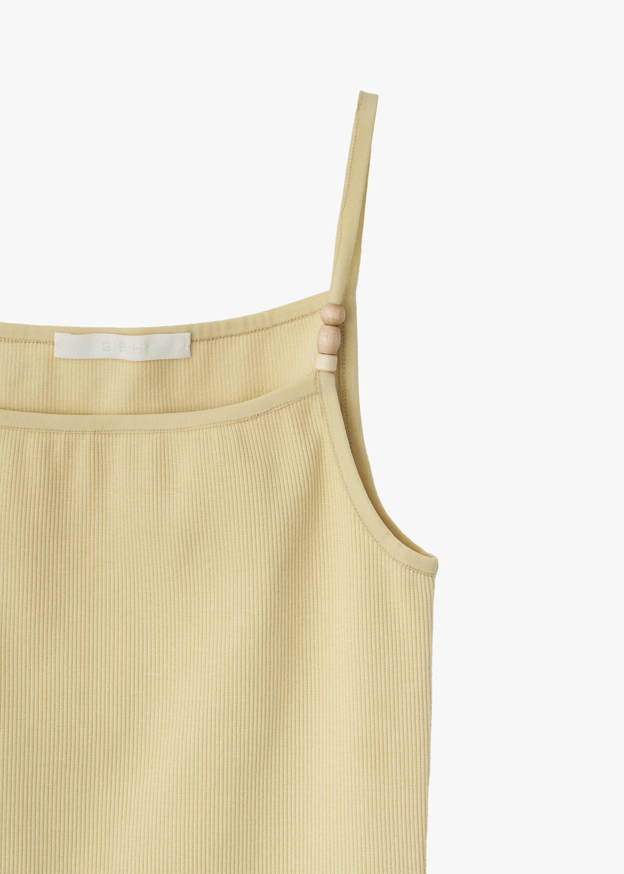 WOOD BEADS SLEEVELESS