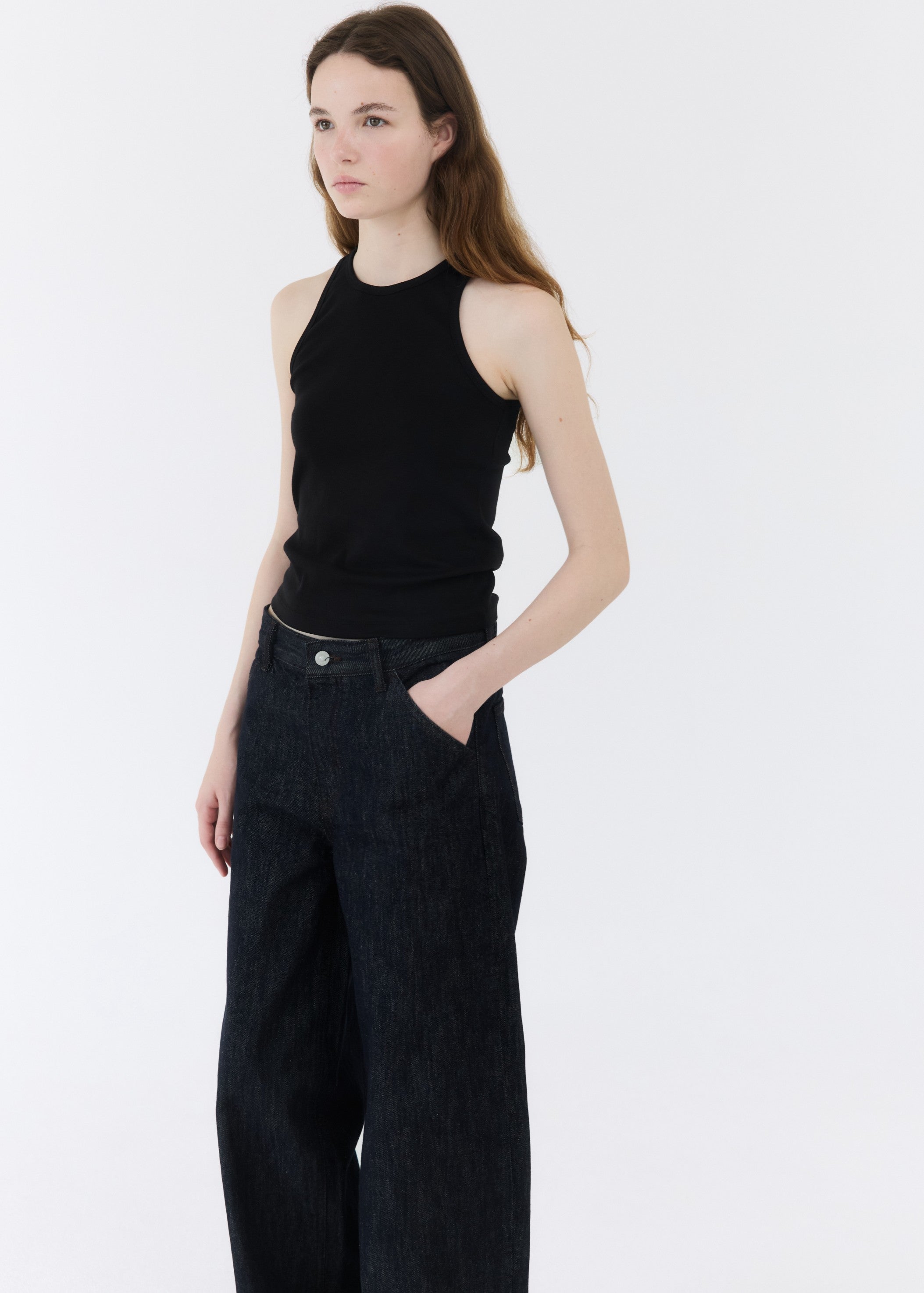 KENNY SLIM SLEEVELESS TOP