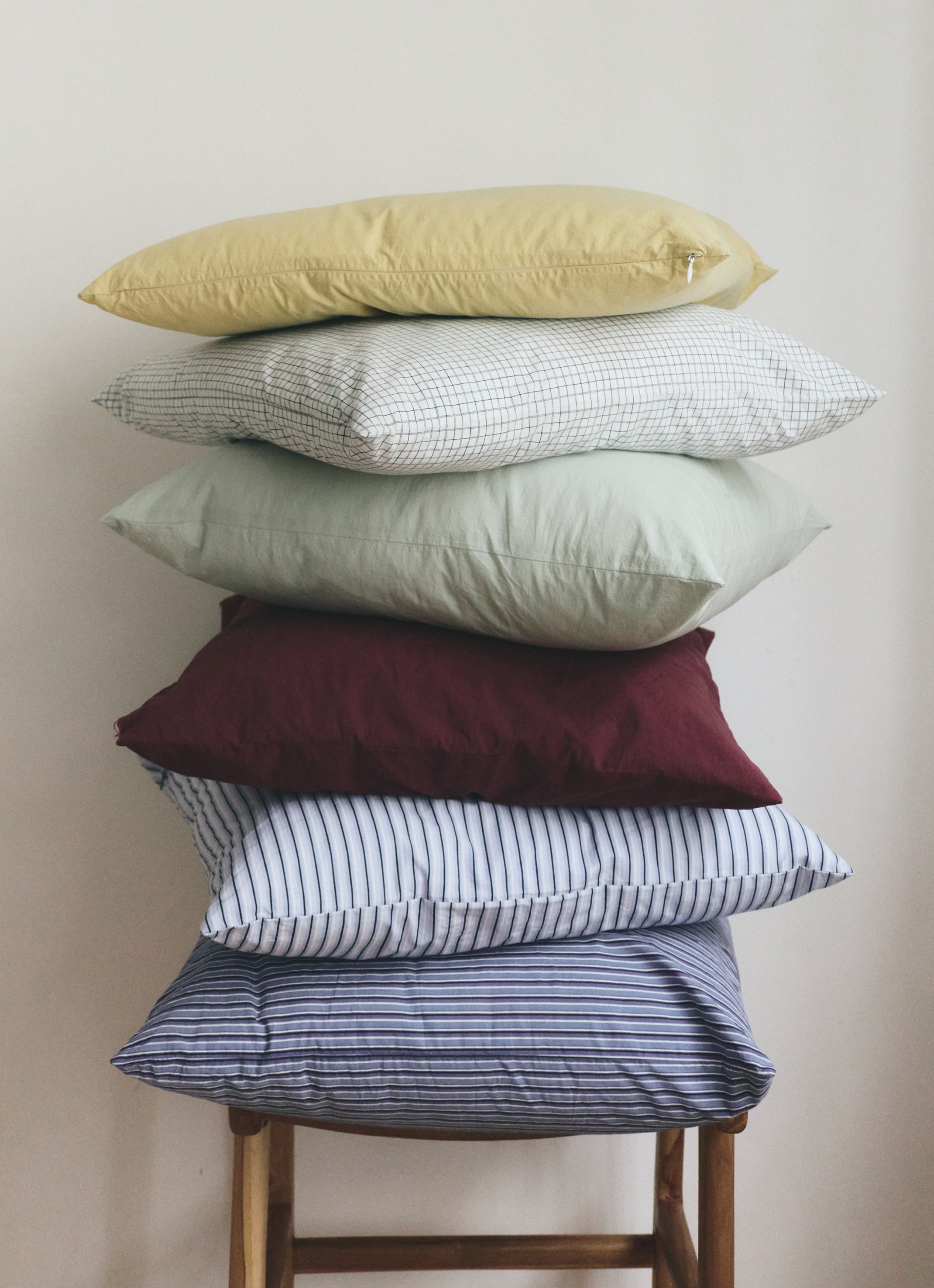 CUSHION COVER / 6 COLORS