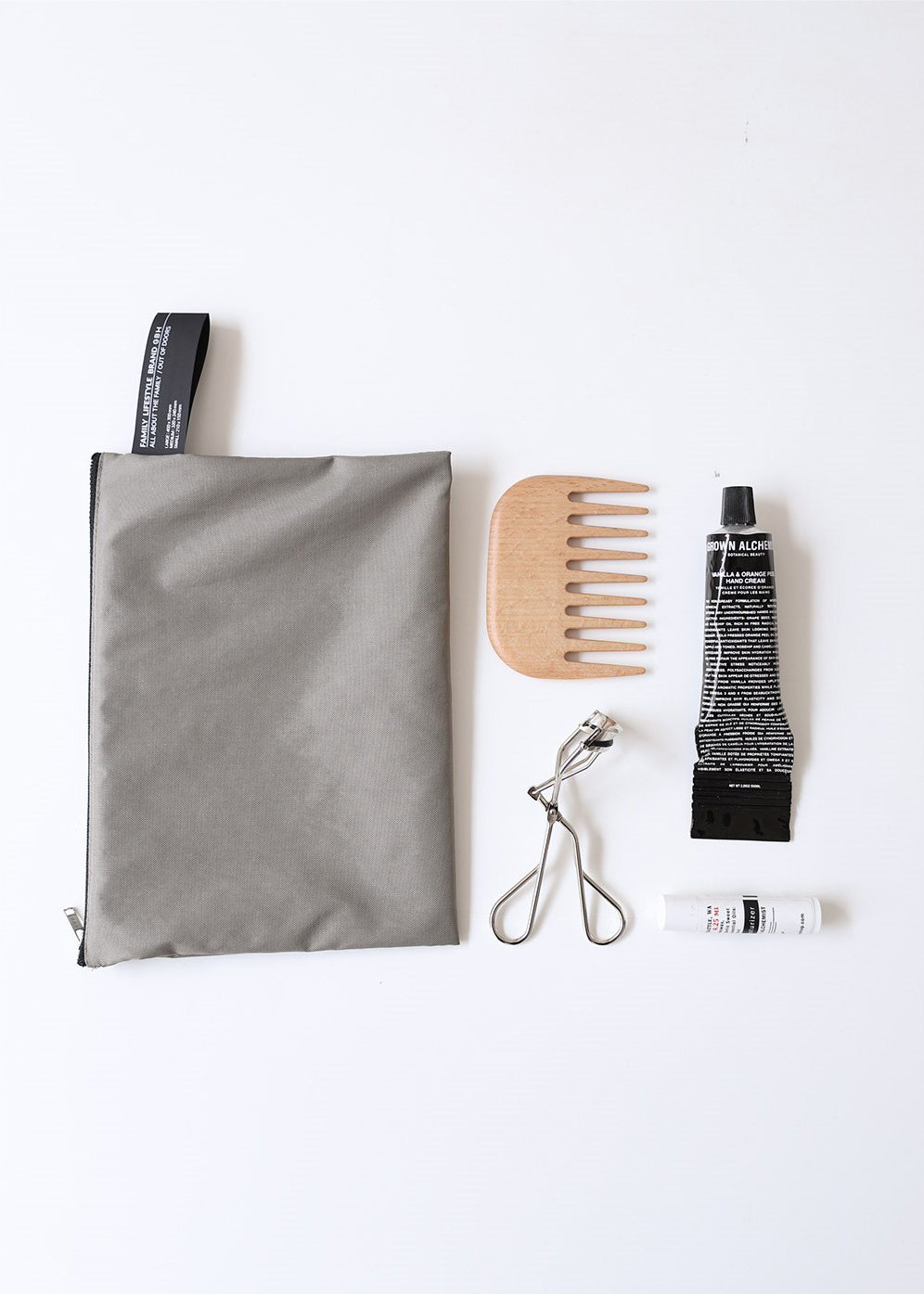 WATERPROOF POUCH