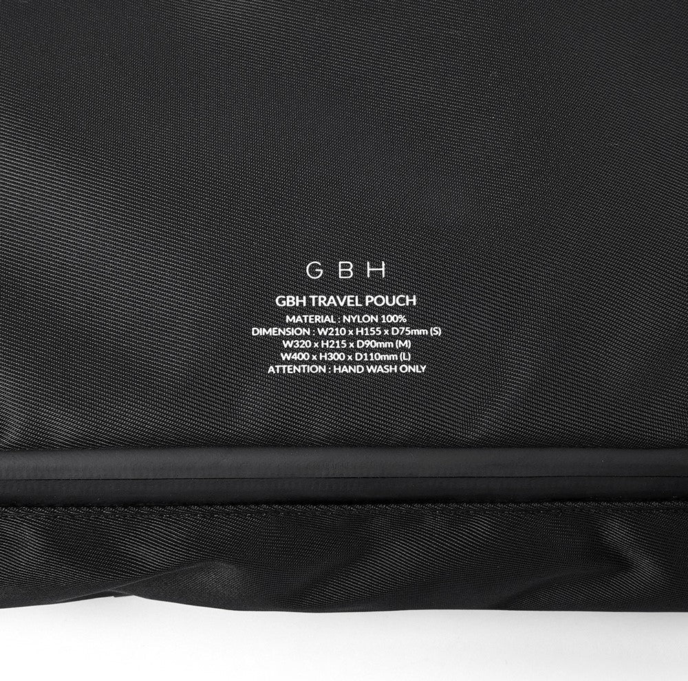 TRAVEL POUCH