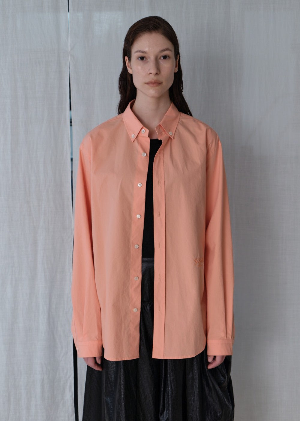 upload_20240925__APA3SH010BLFF_42_oversized cotton painter shirt-salmon_1.jpg