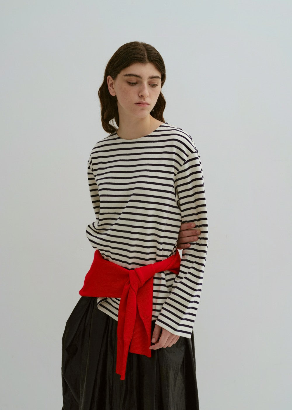 upload_20240925__APA3TP030IVFF_00_Boat neck stripe top-ivory_1.jpg