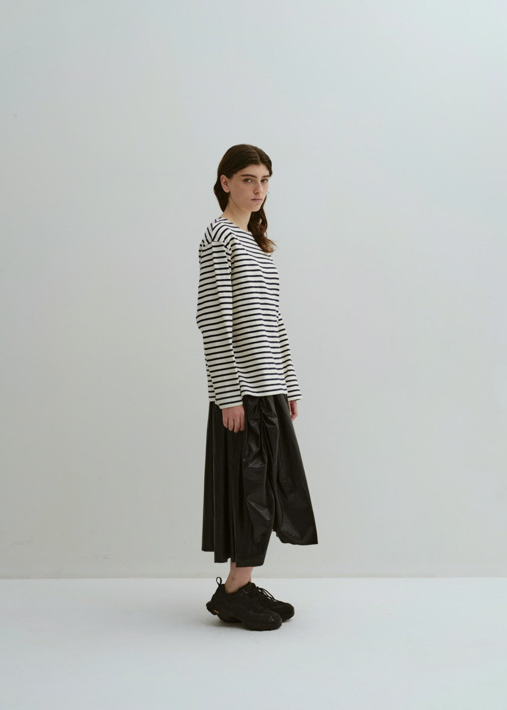 upload_20240925__APA3TP030IVFF_03_Boat neck stripe top-ivory_4.jpg