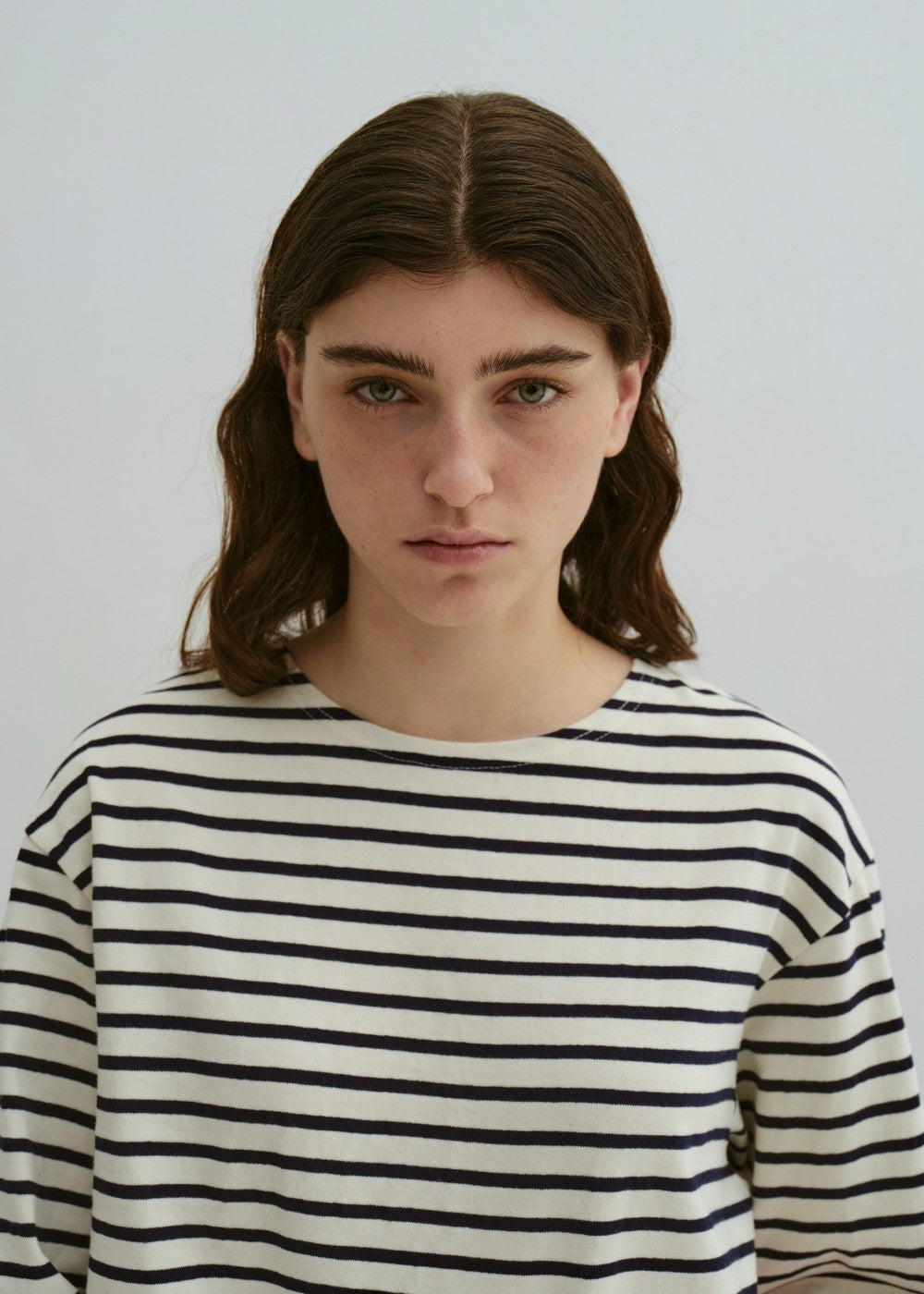 upload_20240925__APA3TP030IVFF_05_Boat neck stripe top-ivory_6.jpg