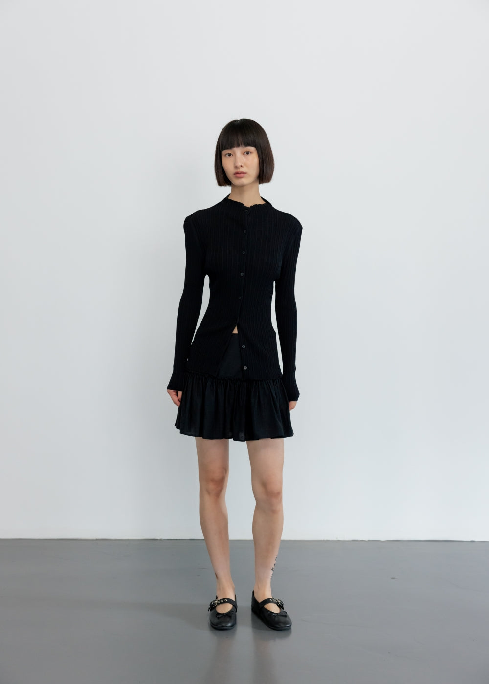 upload_20250124_APA3CD040BKFF_09_완_MOCK-NECK PLEATS CARDIGAN_BLACK_3.jpg