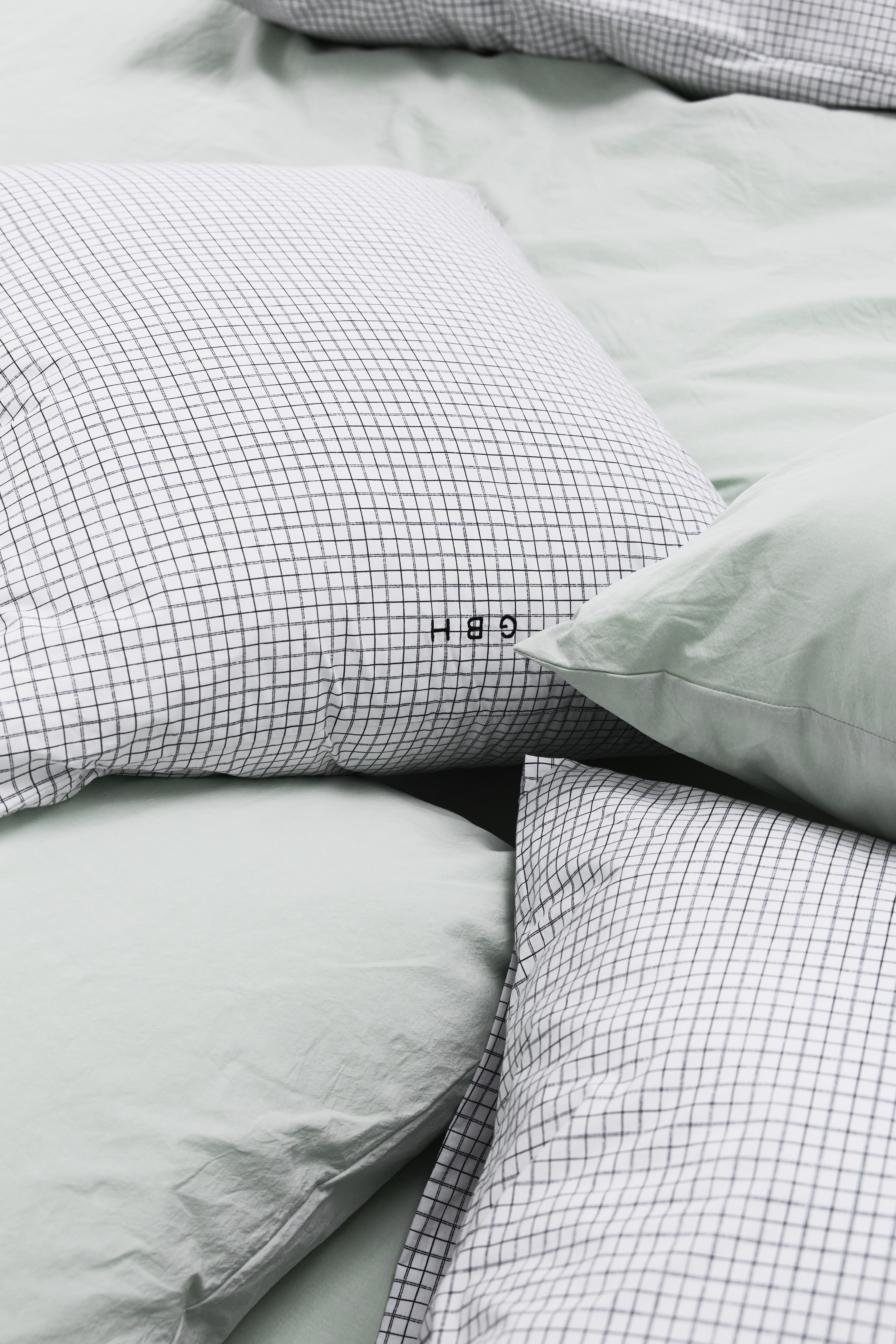 CUSHION COVER / 6 COLORS