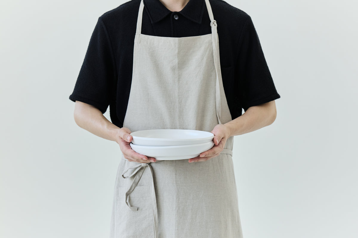 LONG APRON