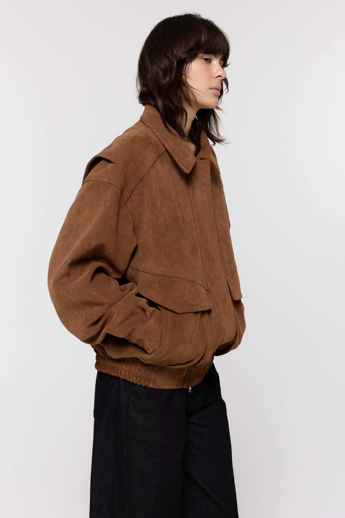 26FW FAUX SUEDE BOMBER