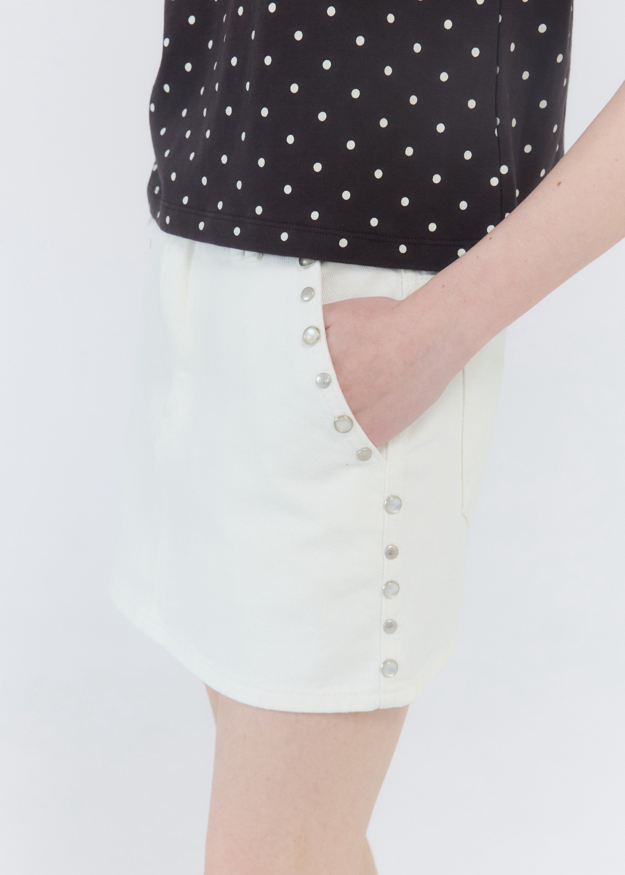 STUD POINT MINI SKIRT