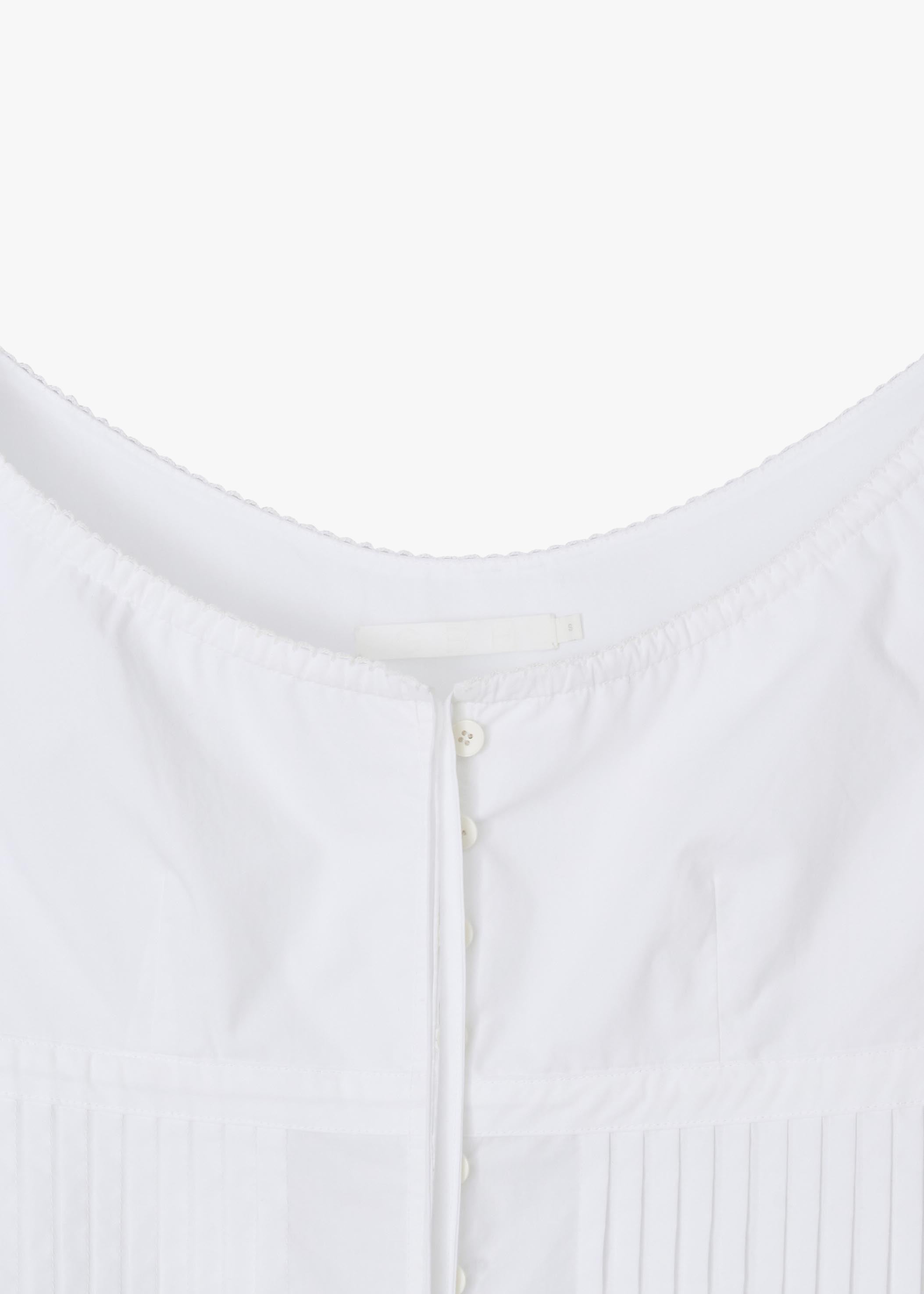 PINTUCK DETAIL CAB SLEEVE TOP