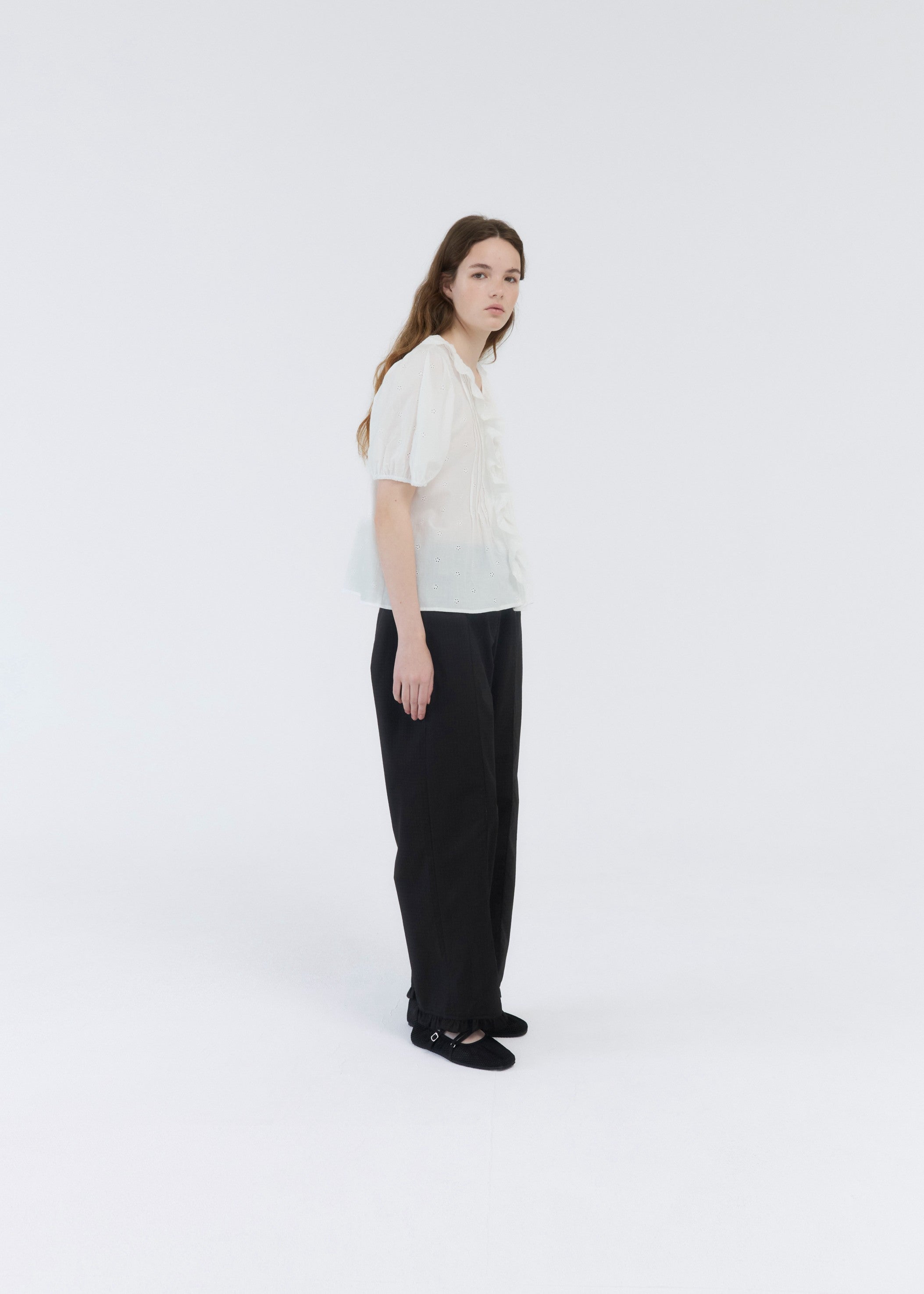 FRILL PANTS