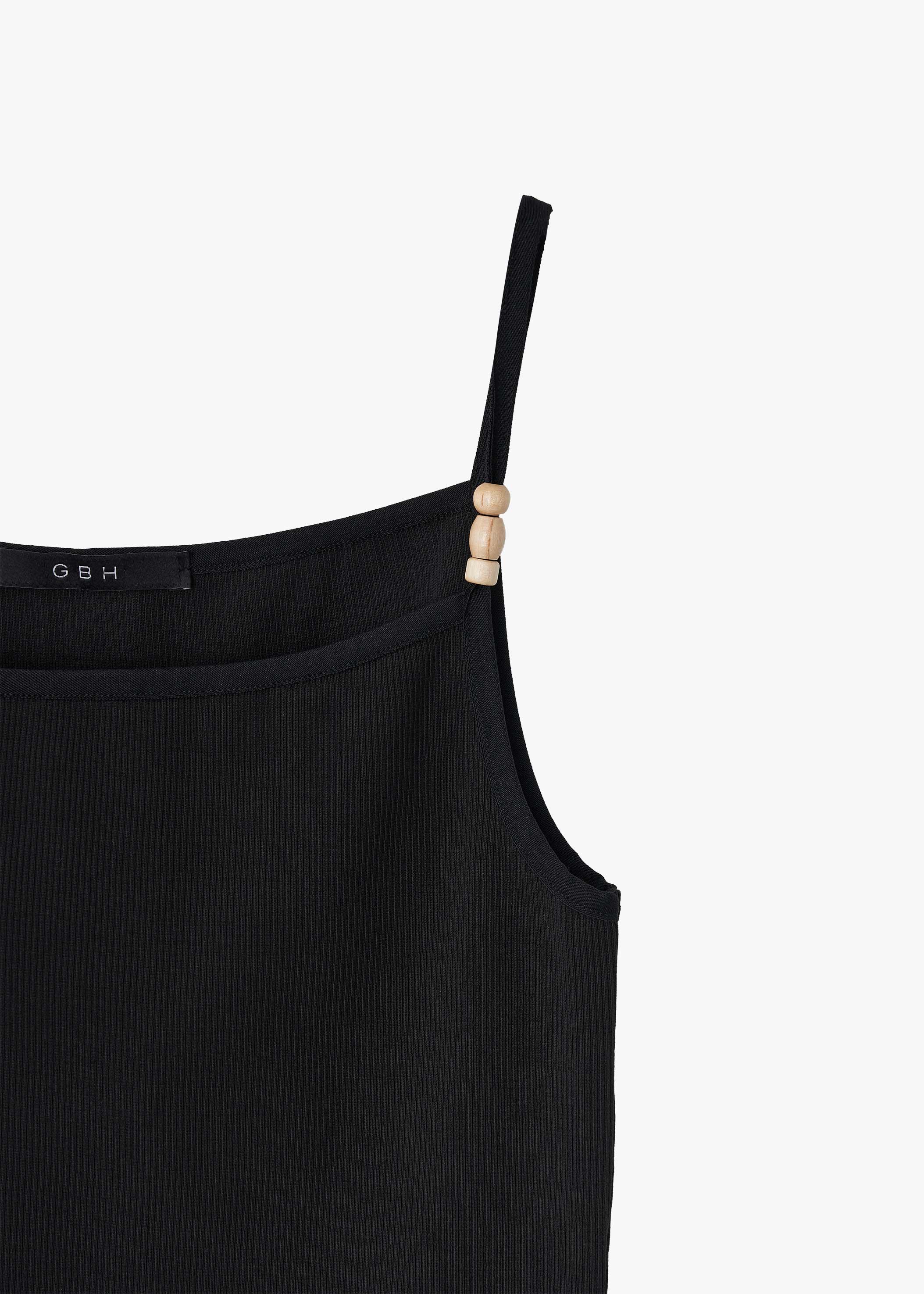WOOD BEADS SLEEVELESS