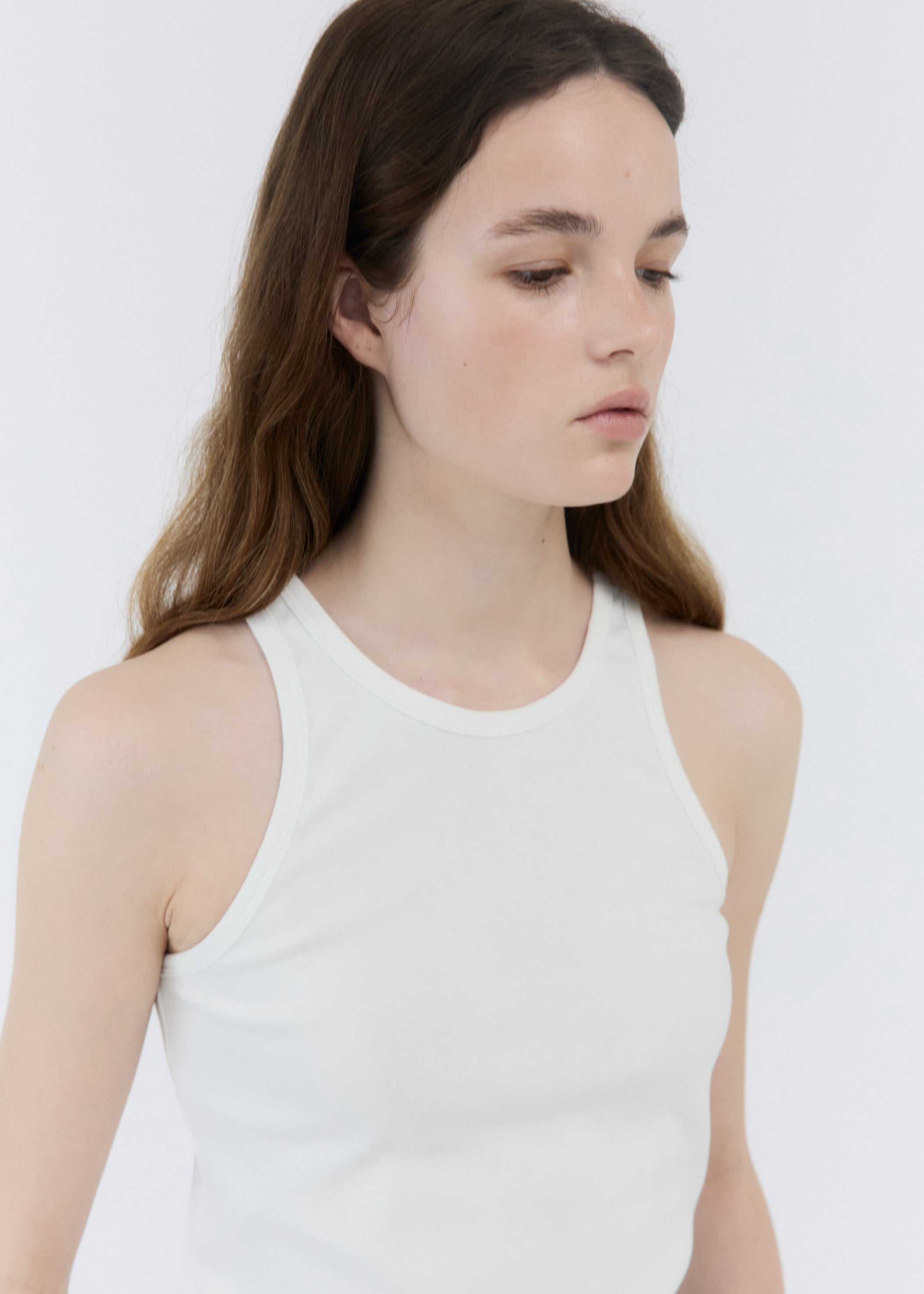 KENNY SLIM SLEEVELESS TOP