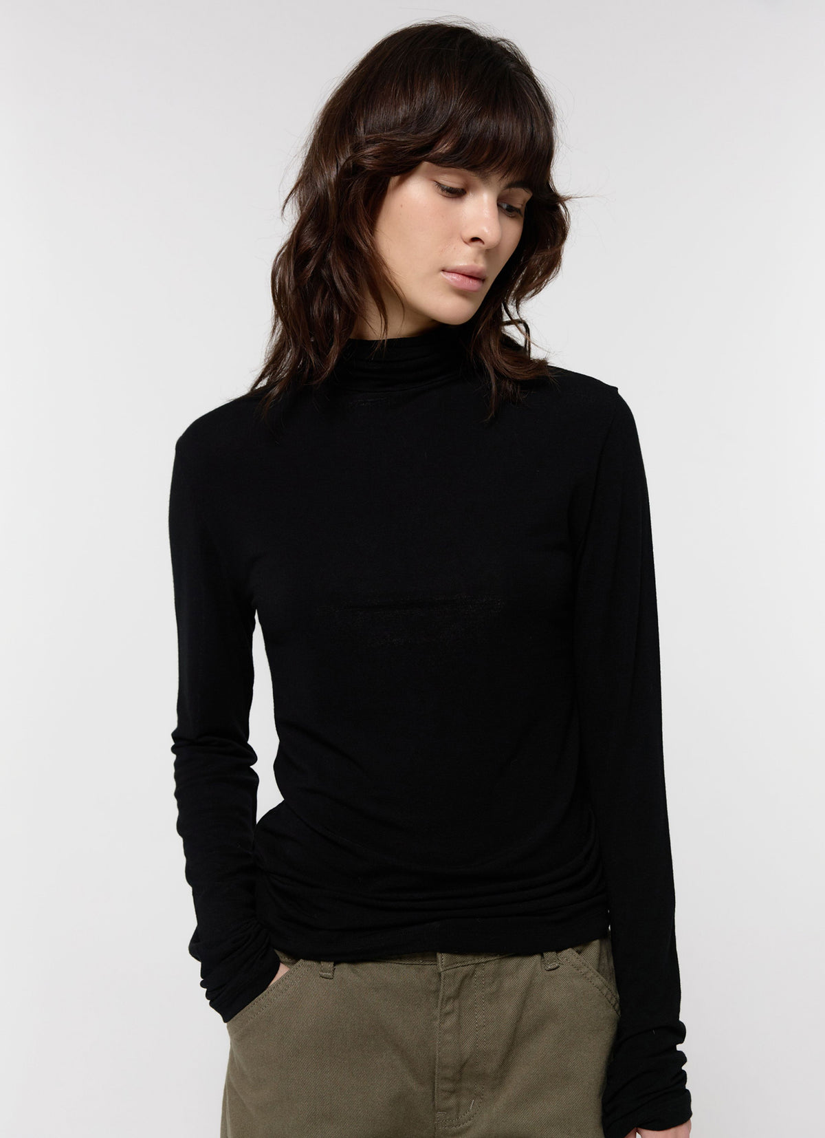 26FW TURTLE NECK SLIM TOP