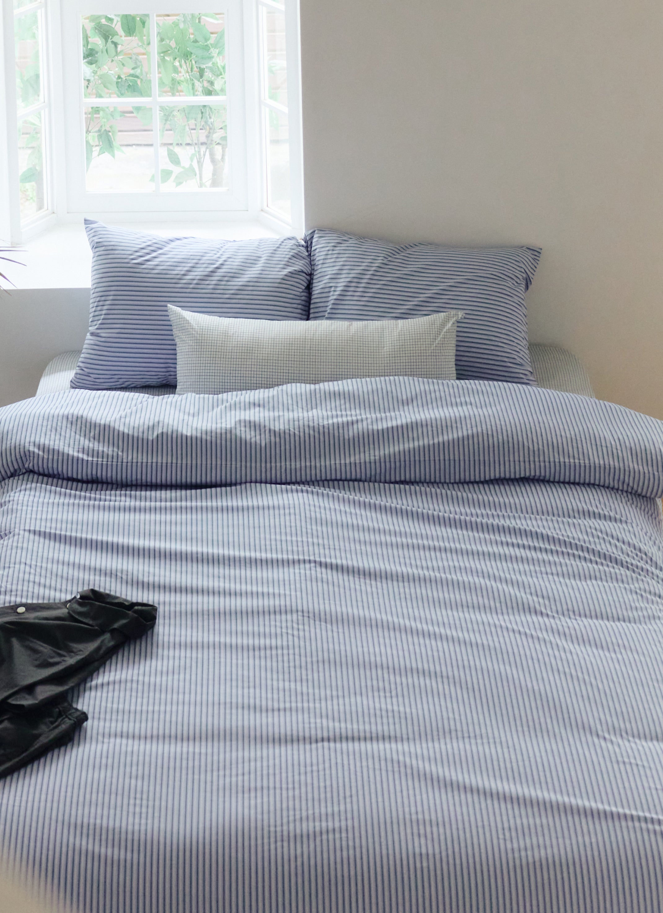 DUVET COVER - THIN STRIPE AQUA / 2 SIZES