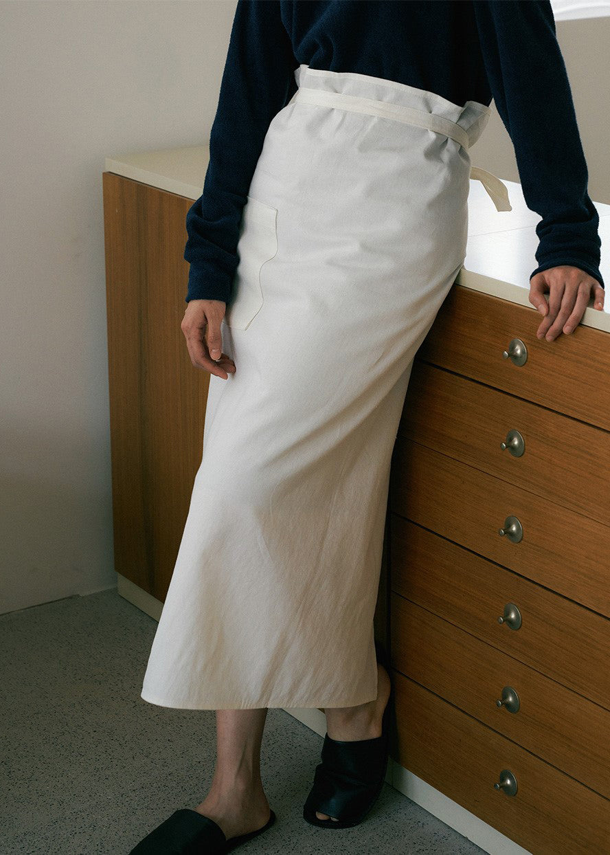 HALF APRON