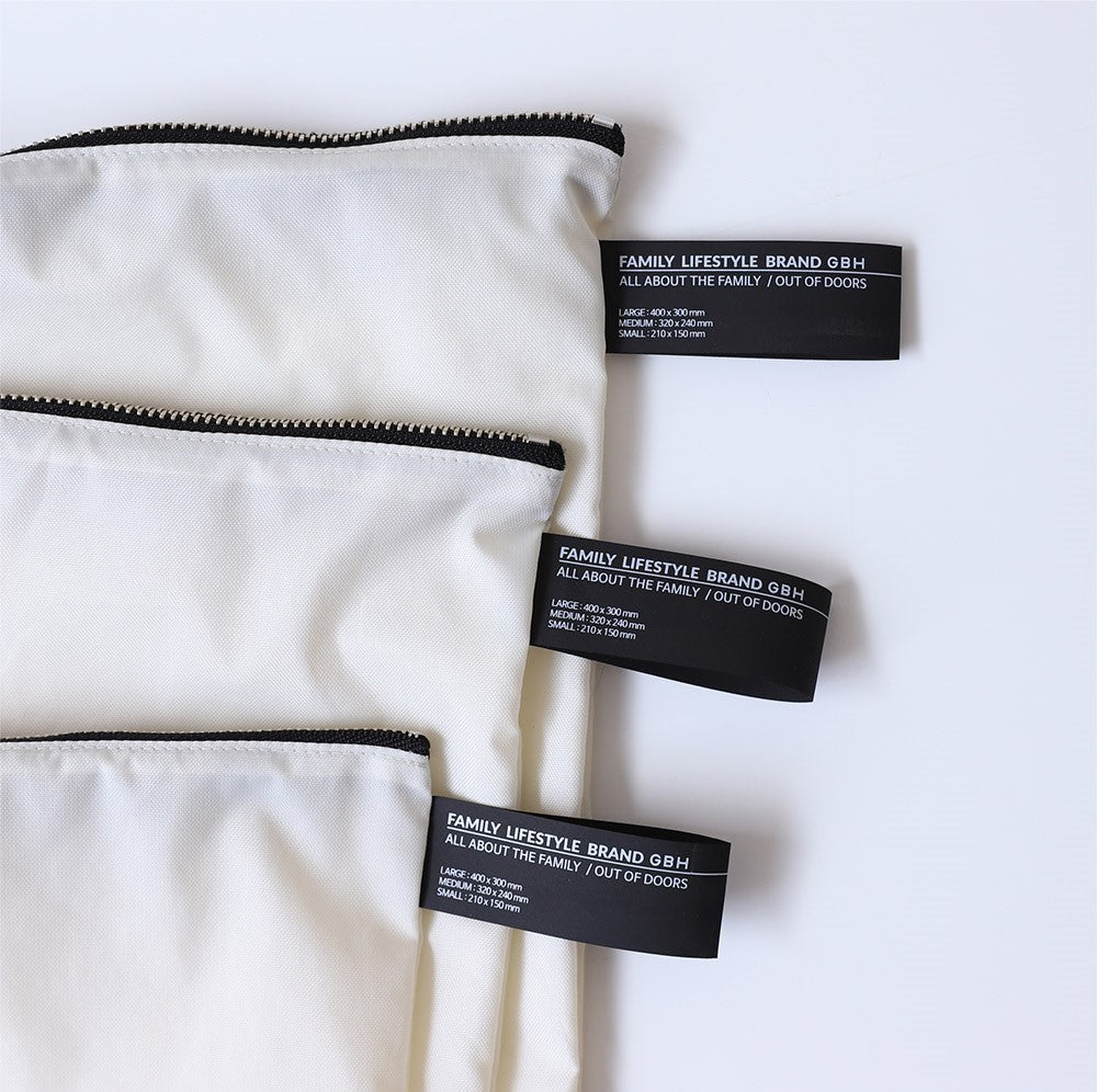 WATERPROOF POUCH