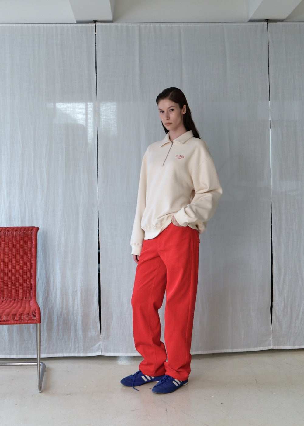 upload_20240925__APA3SW030IVFF_00_half zip-up sweatshirt-ivory_1.jpg